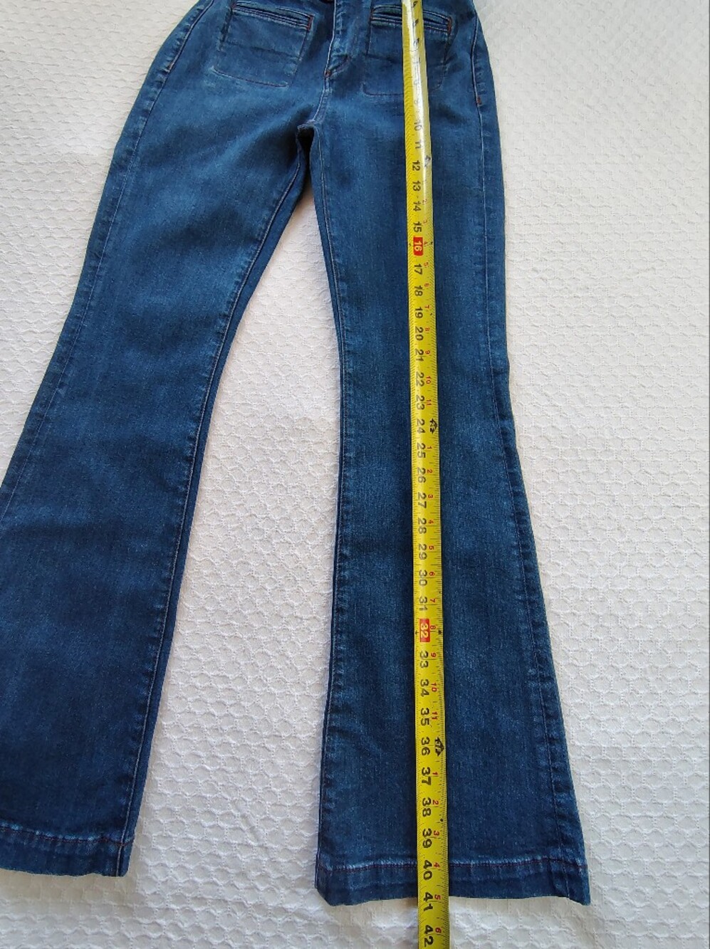LOFT Women's High Rise Jeans - Dark Blue Size 25. - Picture 2 of 9